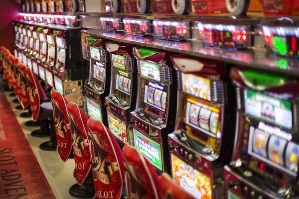 Roulette betting interface showing number layout and chip denominations